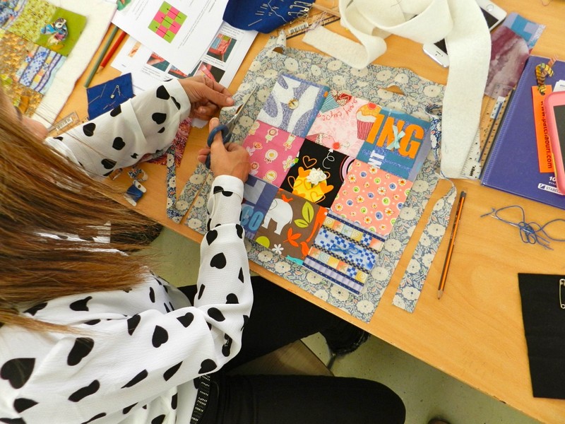 Οι τεχνικές δημιουργίας παπλώματος (quilting) και οι εφαρμογές τους στο μάθημα της Εικαστικής Αγωγής	