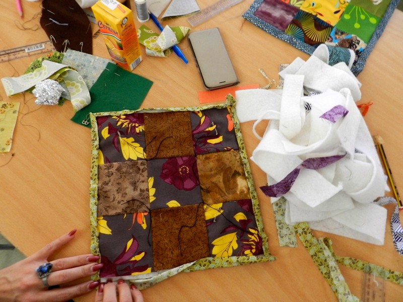 Οι τεχνικές δημιουργίας παπλώματος (quilting) και οι εφαρμογές τους στο μάθημα της Εικαστικής Αγωγής	